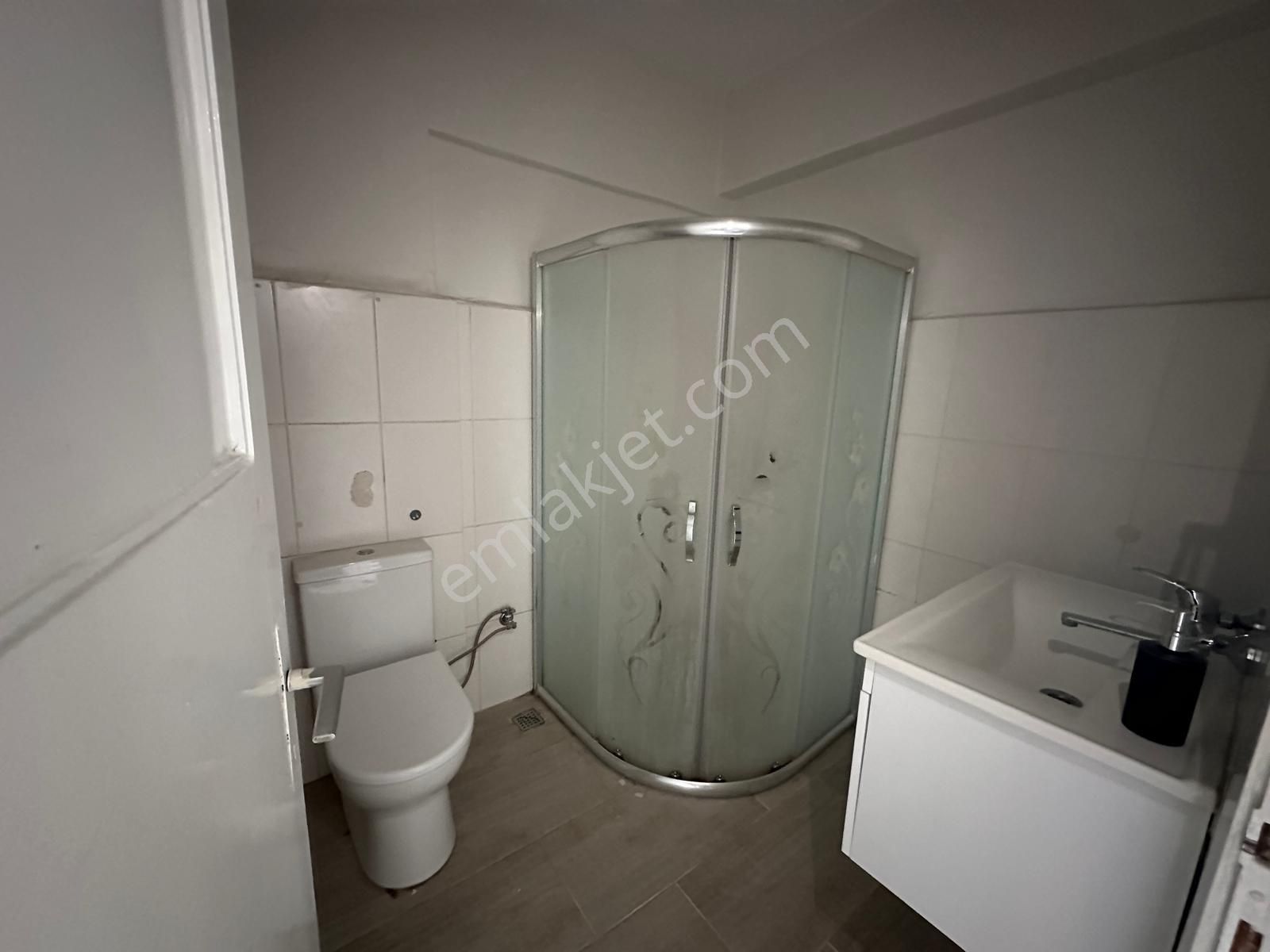 Karşıyaka Merkezi Lokasyon Kiralık Daire - Görsel 15