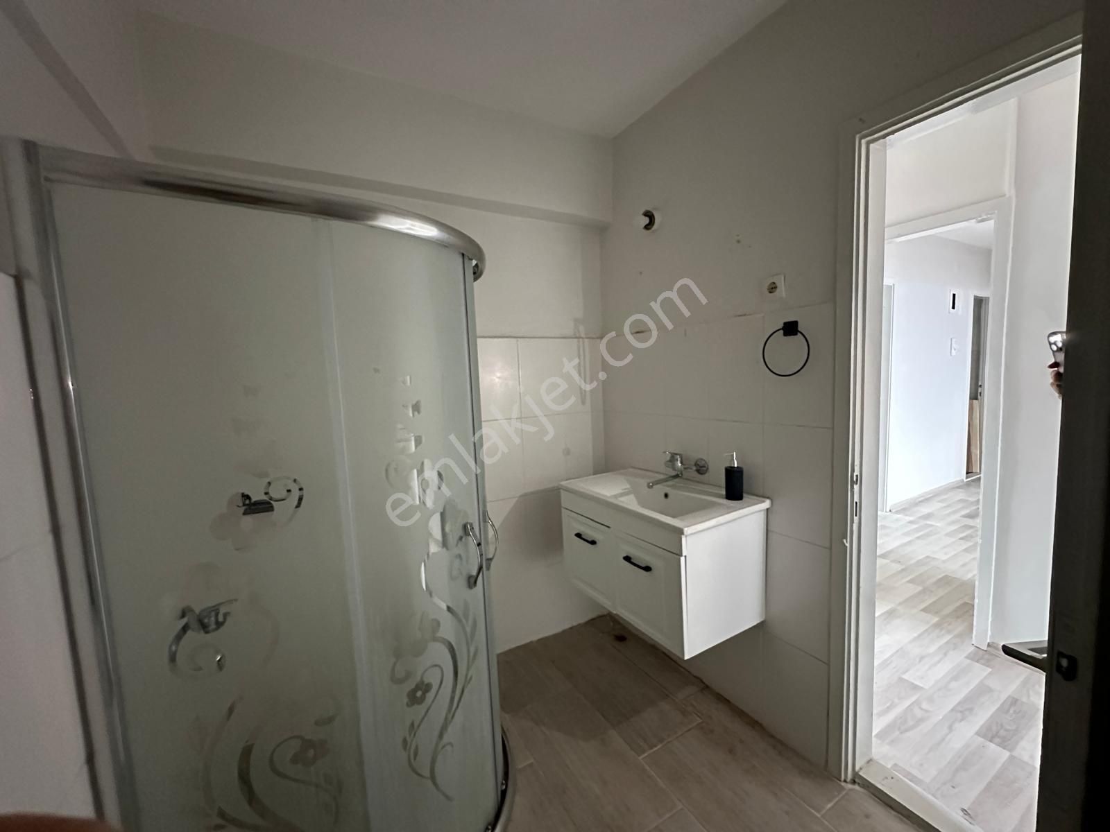 Karşıyaka Merkezi Lokasyon Kiralık Daire - Görsel 16