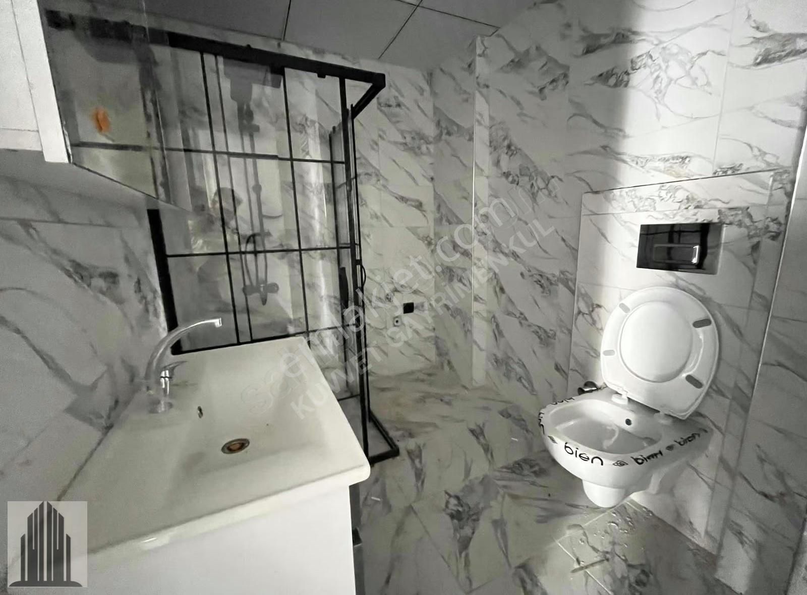 Kuvvet'ten Atakent'de Salon Mutfak Ayrı Lüks 2+1 - Görsel 12