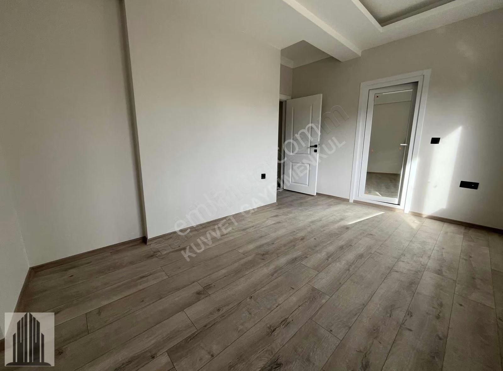 Kuvvet'ten Atakent'de Salon Mutfak Ayrı Lüks 2+1 - Görsel 16