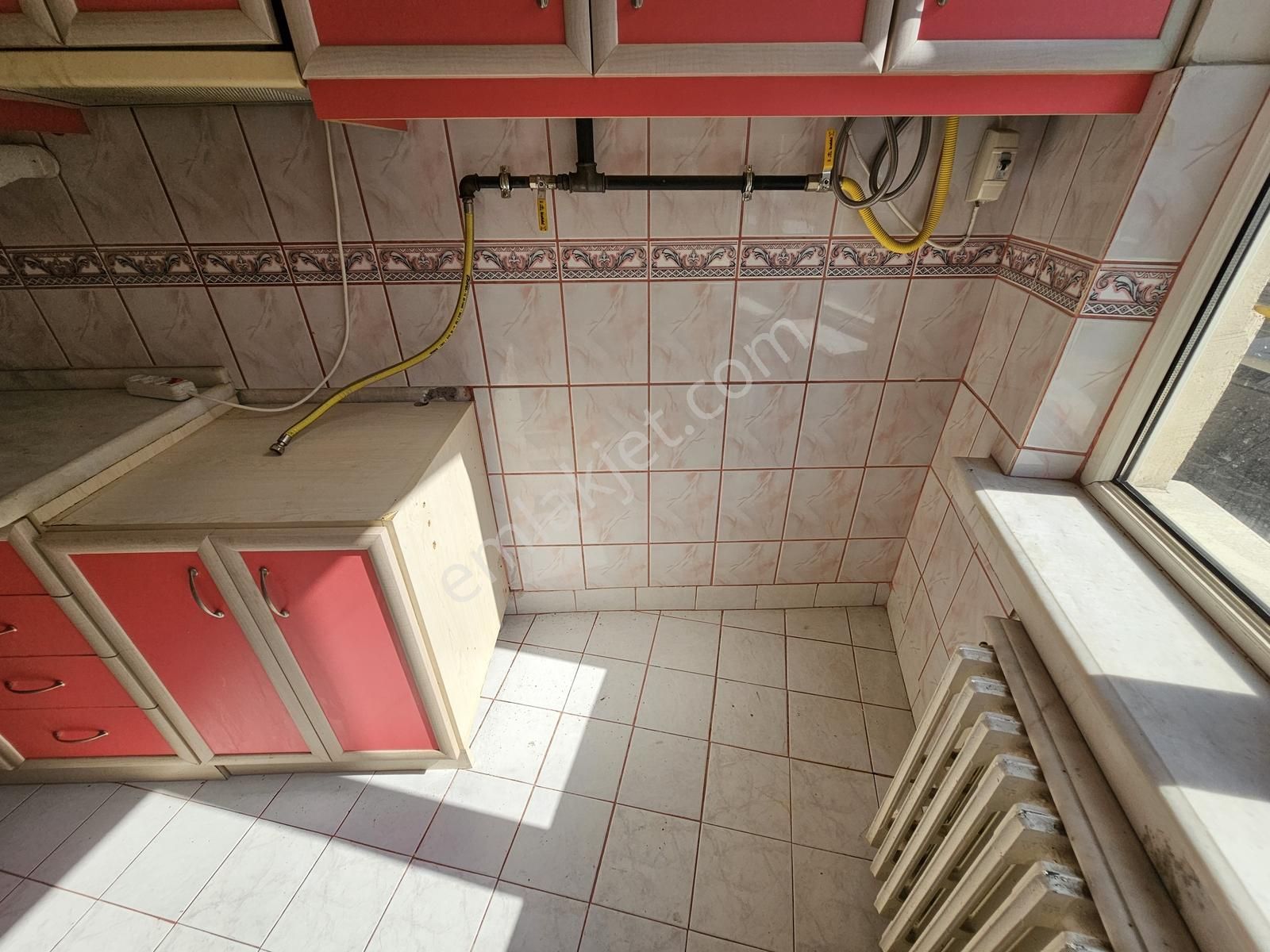 Vişnelik' Te Kiralık 2+1 Fırsat Daire - Görsel 9