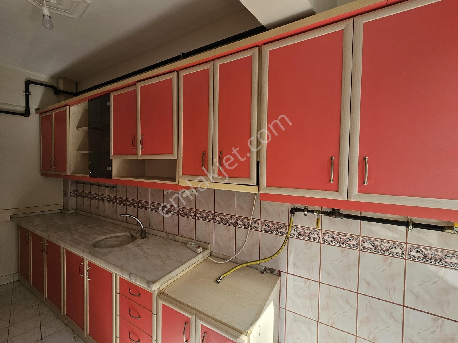 Vişnelik' Te Kiralık 2+1 Fırsat Daire - Görsel 10