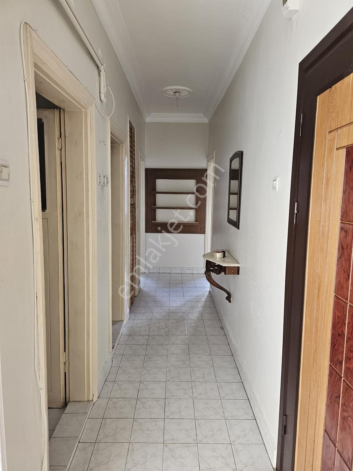 Vişnelik' Te Kiralık 2+1 Fırsat Daire - Görsel 6