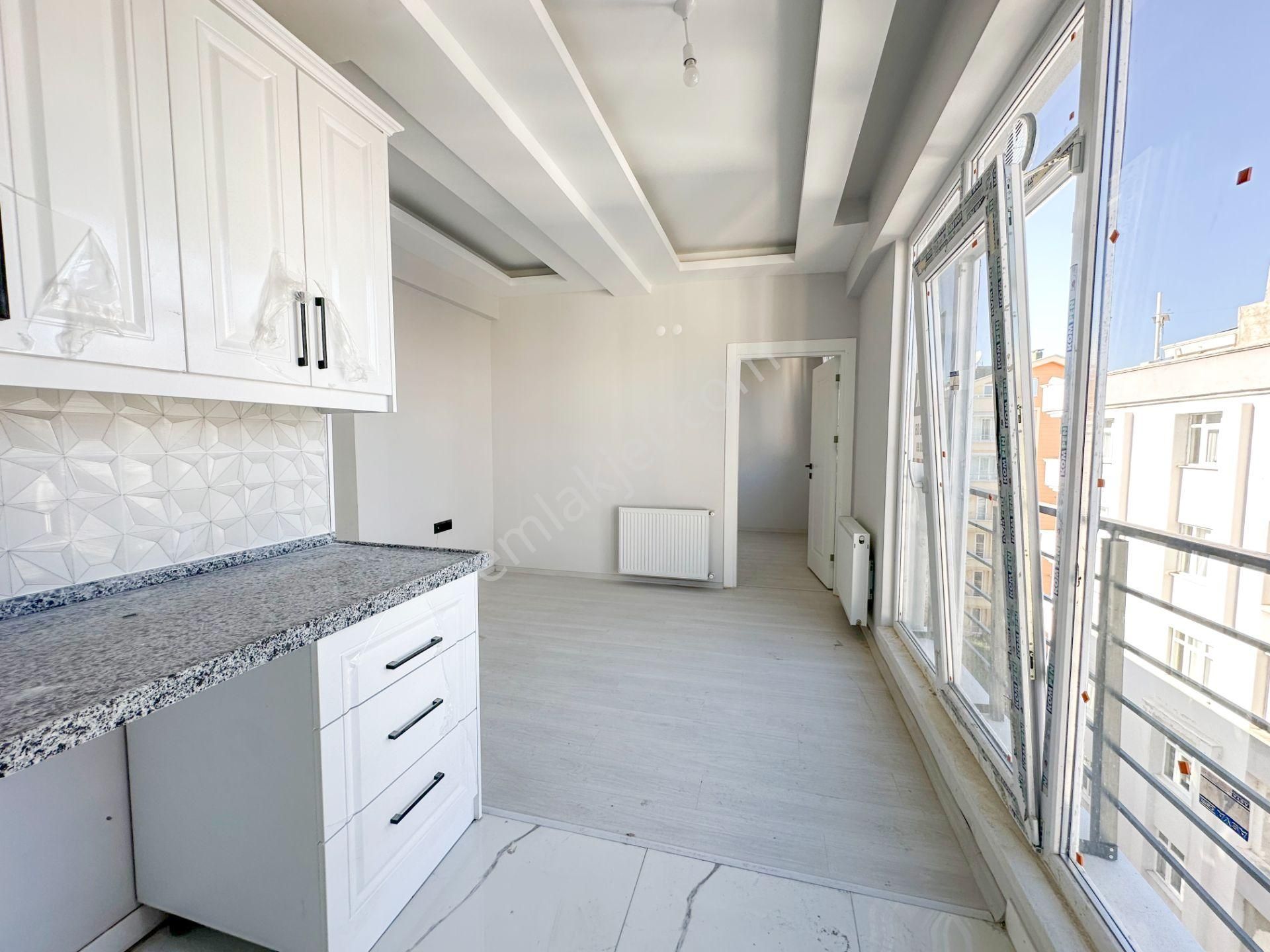 Yüksek Kredili Sıfır Kombisi Takılı İskanlı 1+1 - Görsel 11