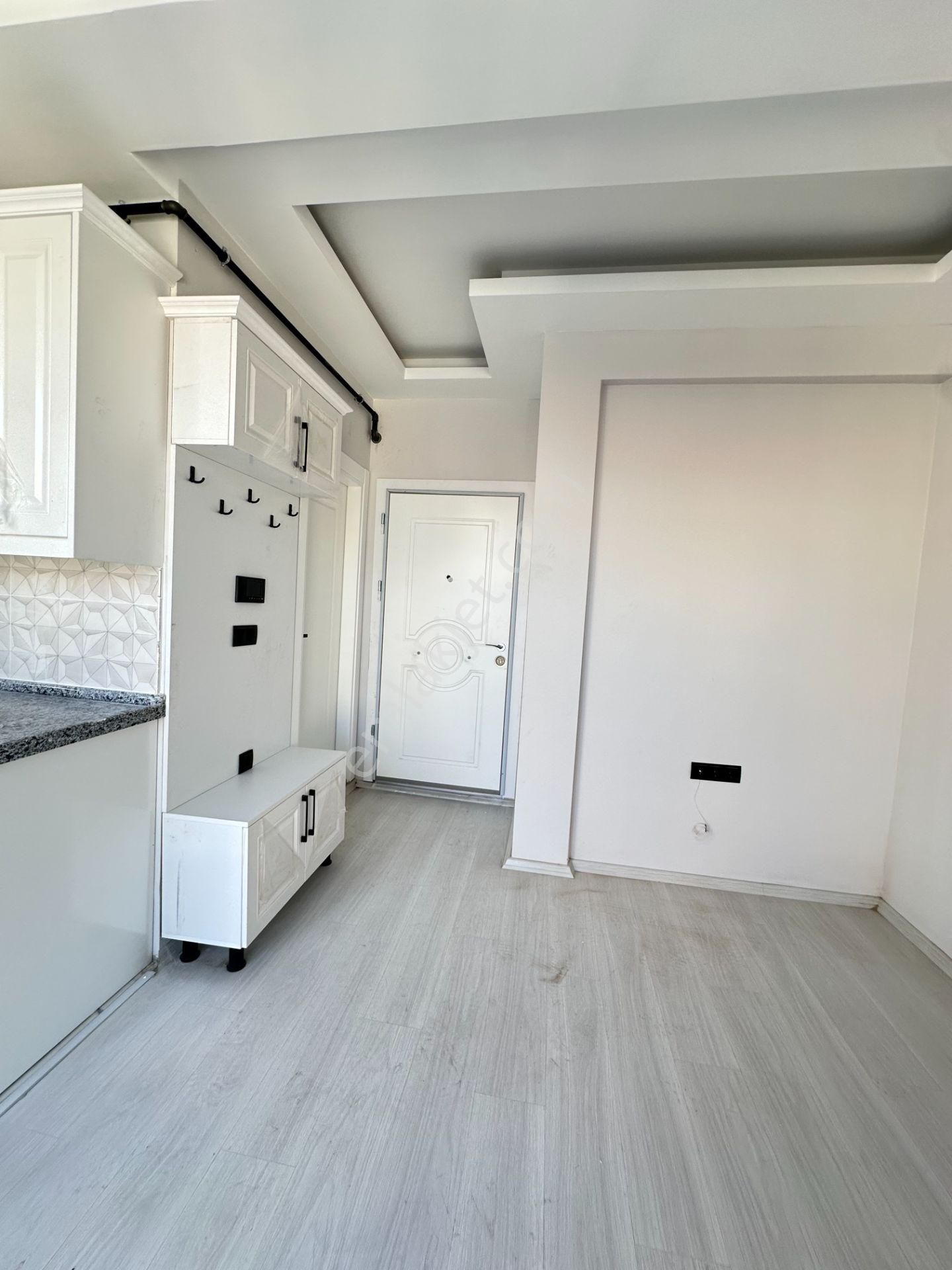 Yüksek Kredili Sıfır Kombisi Takılı İskanlı 1+1 - Görsel 13