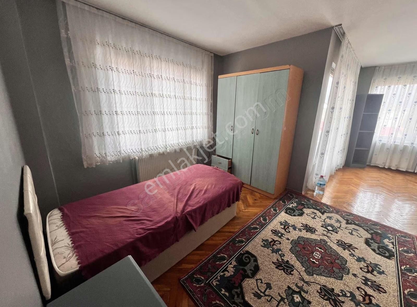 Hendek Merkezde Full Eşyalı Daireler - Görsel 21