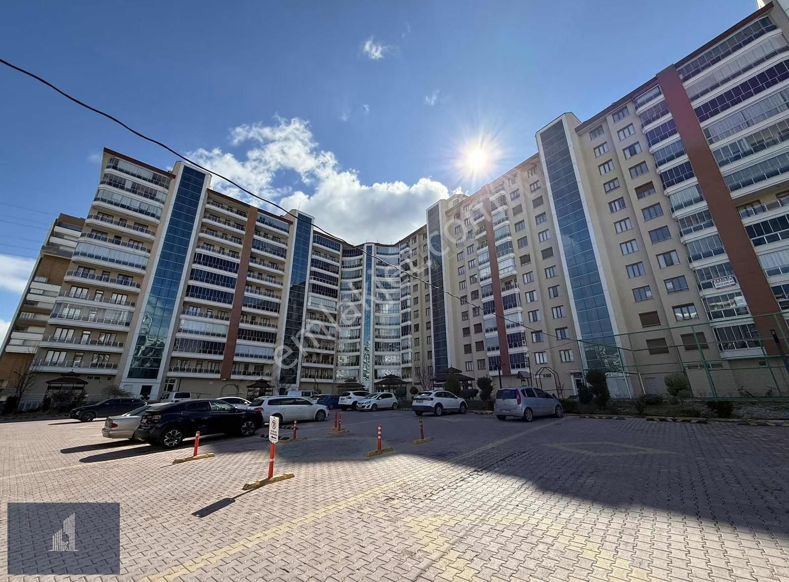 Kadir Dikici'den Selçuk Mahallesinde Satılık Geniş 3+1 Daire - Görsel 26