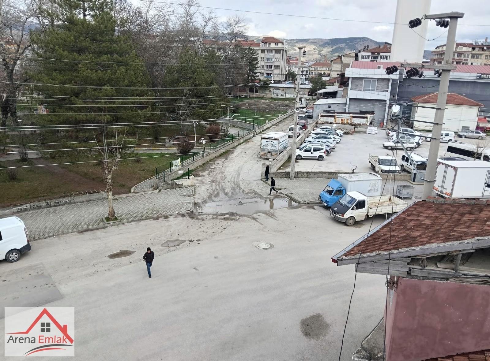 Arena Emlaktan 3 Katlı Hesaplı Müstakil Ev - Görsel 29