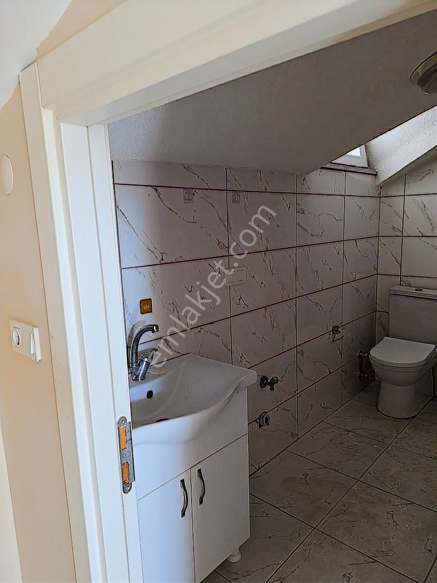 Eyüp Bülbül Yuvasında 150 M2 3+2 Yeni Binadan Asansörlü Dublex - Görsel 7