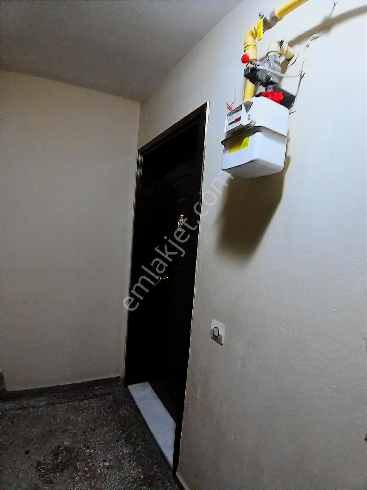 Buca Hürriyet Mahallesinde//uçanyolyakını//asansörlü//90m2-2+1 - Görsel 21