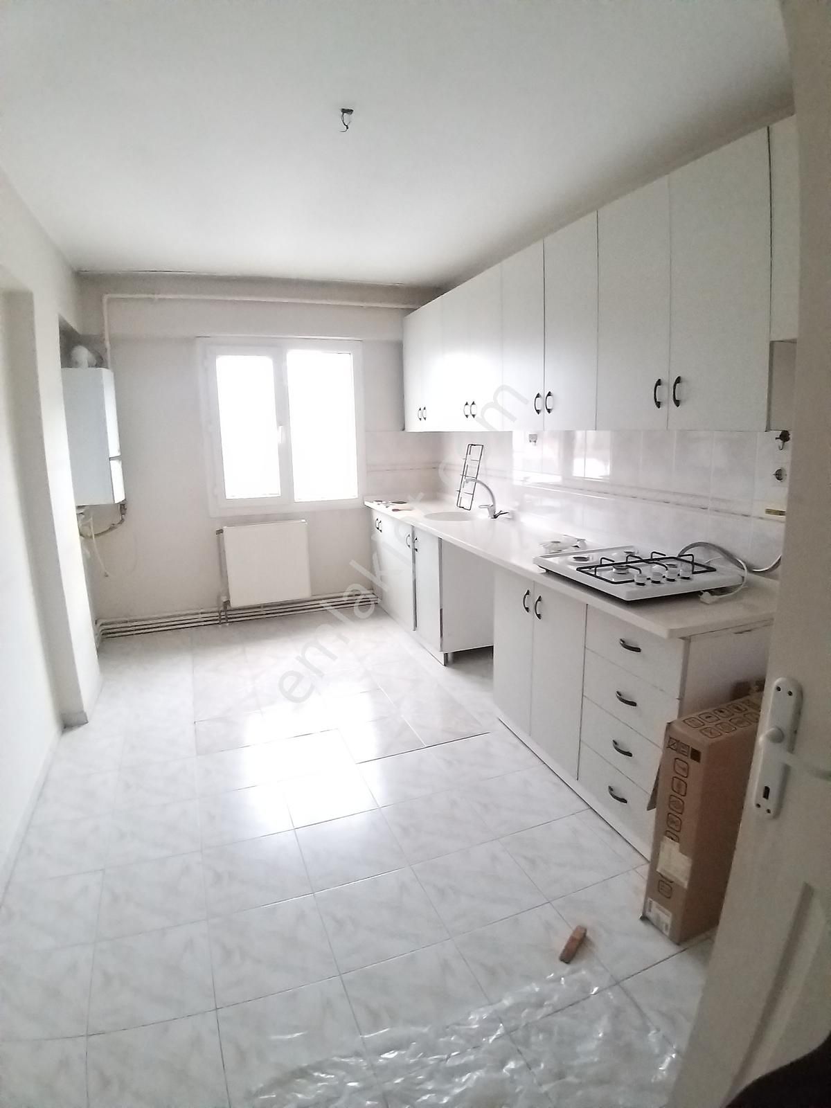 Buca Hürriyet Mahallesinde//uçanyolyakını//asansörlü//90m2-2+1 - Görsel 16
