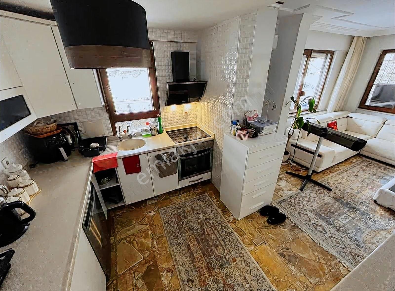 Akçay Köşemden Müstakil Bahçeli Denize 80 M 4+1 Tripleks - Görsel 4