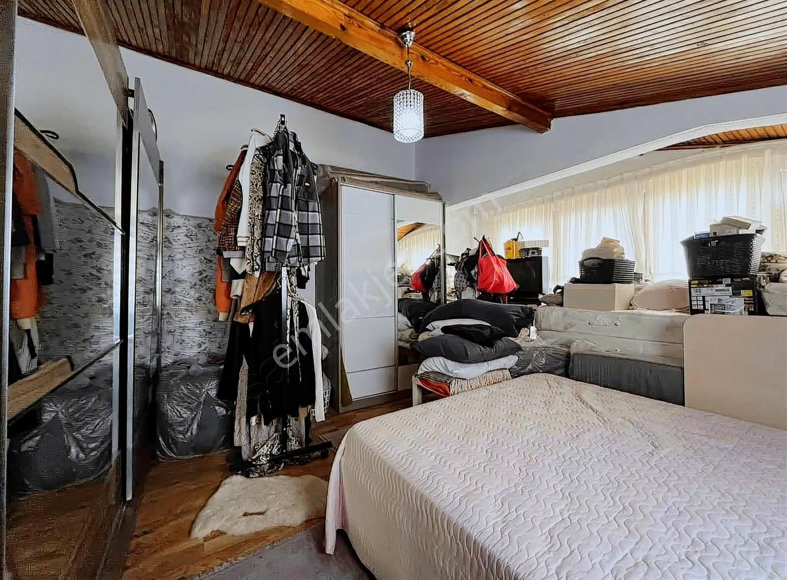 Akçay Köşemden Müstakil Bahçeli Denize 80 M 4+1 Tripleks - Görsel 2