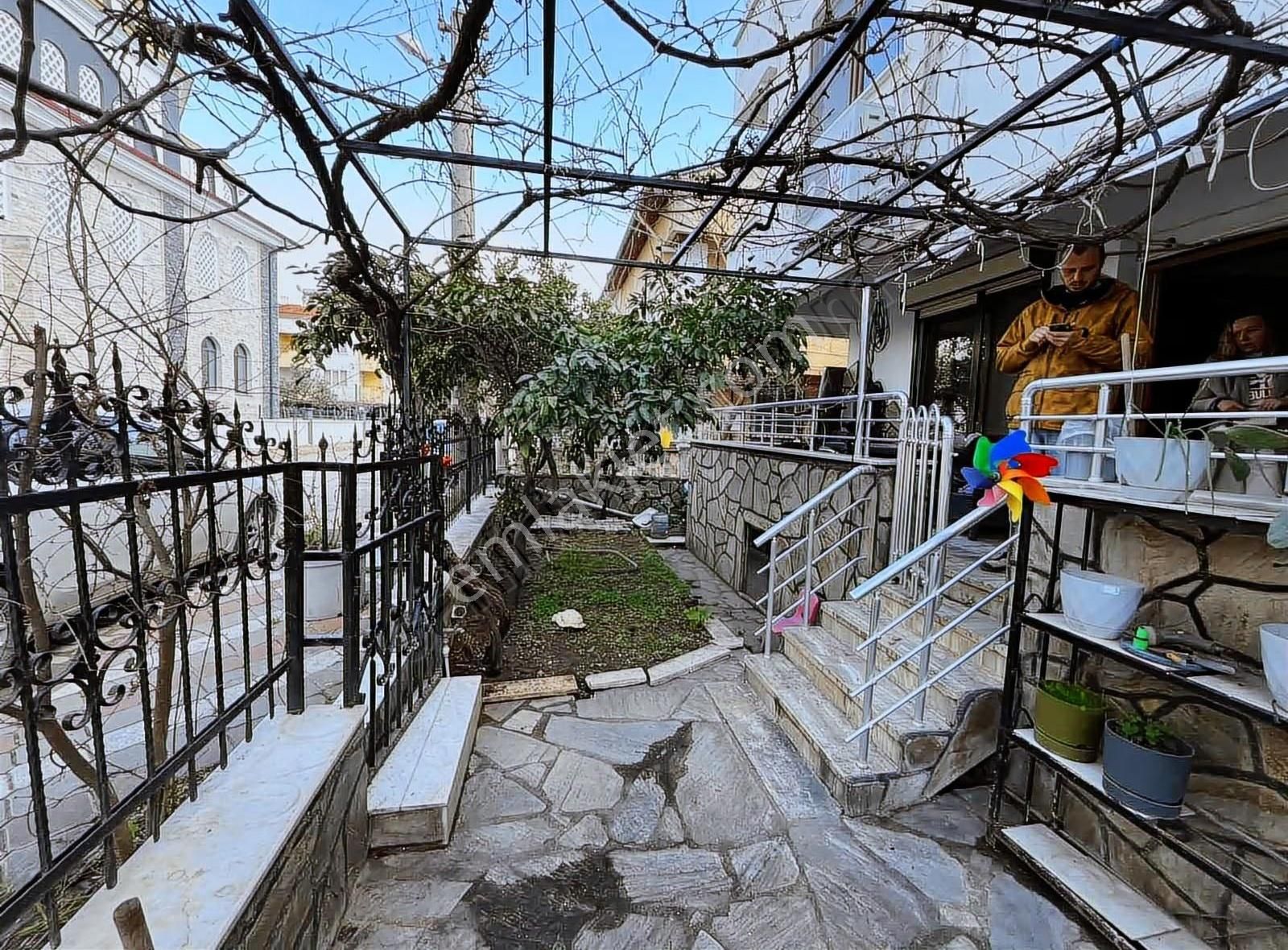 Akçay Köşemden Müstakil Bahçeli Denize 80 M 4+1 Tripleks - Görsel 33