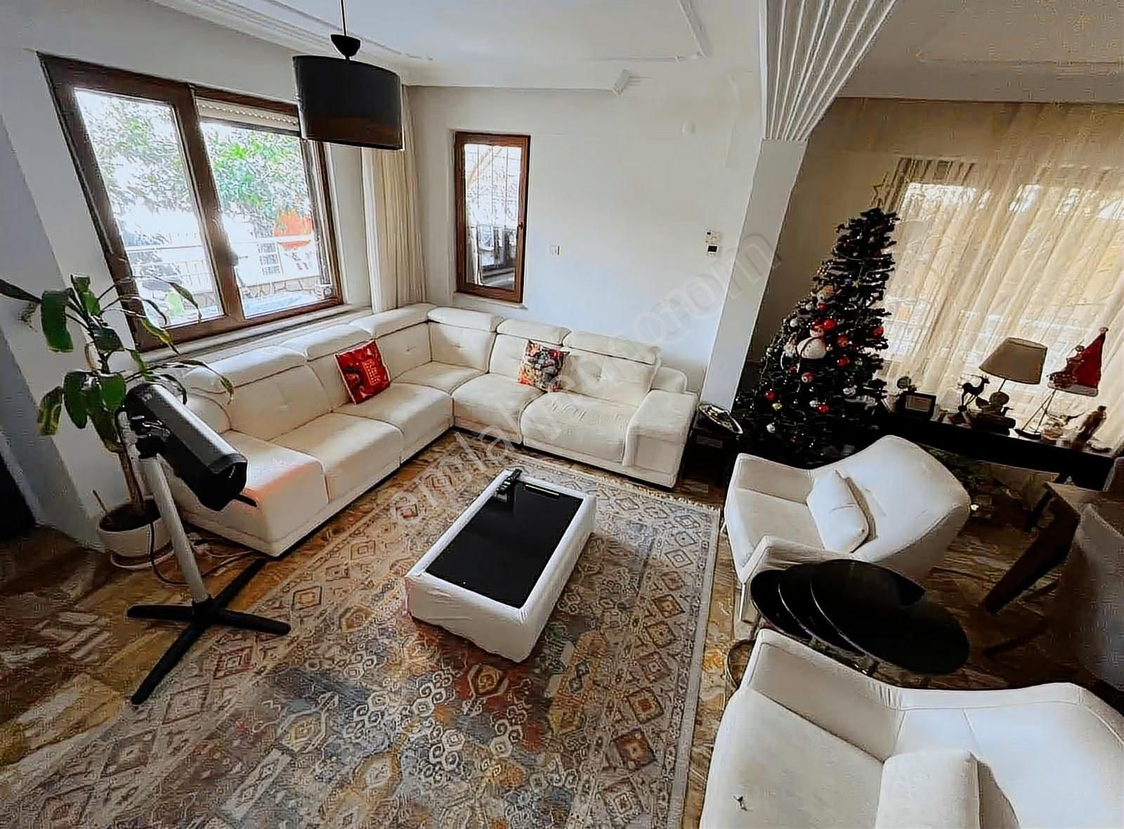 Akçay Köşemden Müstakil Bahçeli Denize 80 M 4+1 Tripleks - Görsel 22