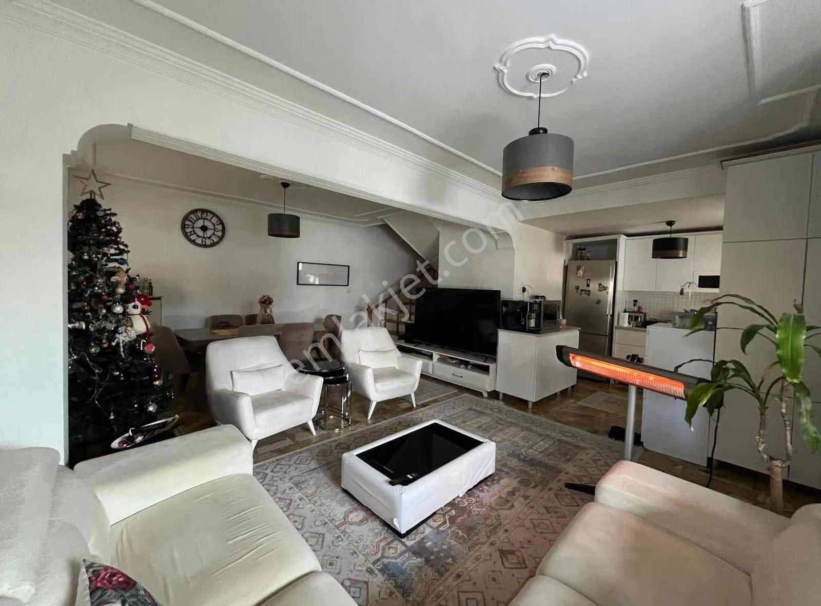 Akçay Köşemden Müstakil Bahçeli Denize 80 M 4+1 Tripleks - Görsel 16