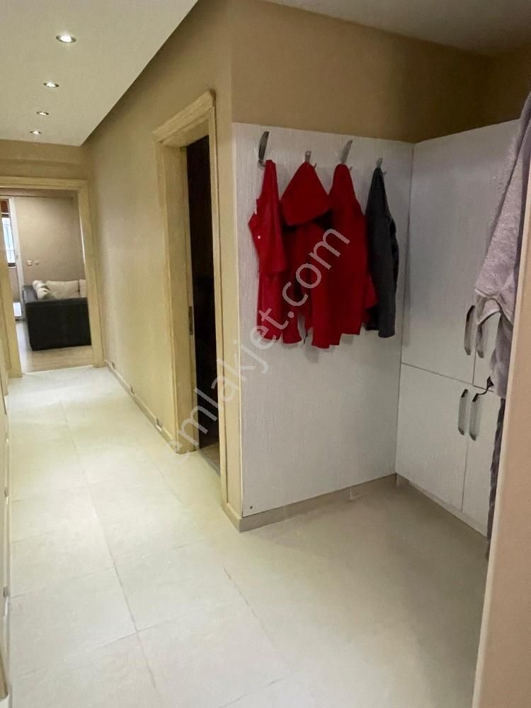 Kuşadası Merkeze Yakın, Yatırımlık Satılık 3+1 Daire - Görsel 15