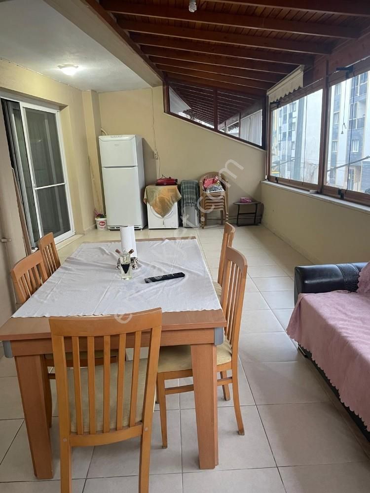 Kuşadası Merkeze Yakın, Yatırımlık Satılık 3+1 Daire - Görsel 3