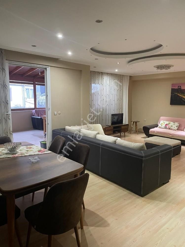 Kuşadası Merkeze Yakın, Yatırımlık Satılık 3+1 Daire - Görsel 4