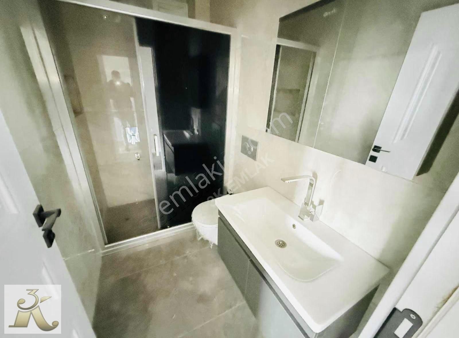 3k Emlak'tan Satılık 2+1 Asansörlü Balkonlu Yüksek Giriş - Görsel 32