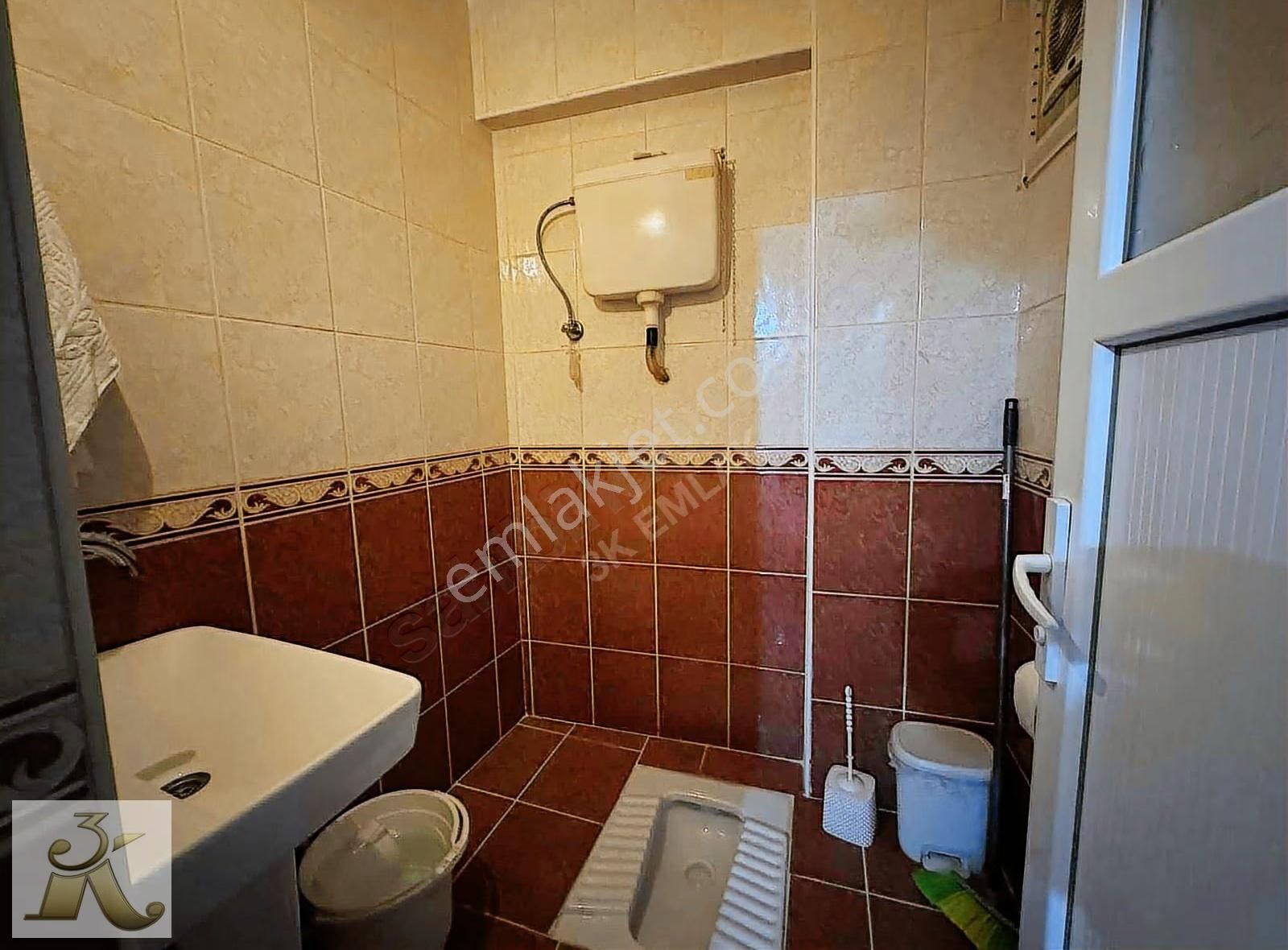 3k Emlak'tan Satılık Z.hanım Mah. 3.kat Toprak Tapulu - Görsel 4