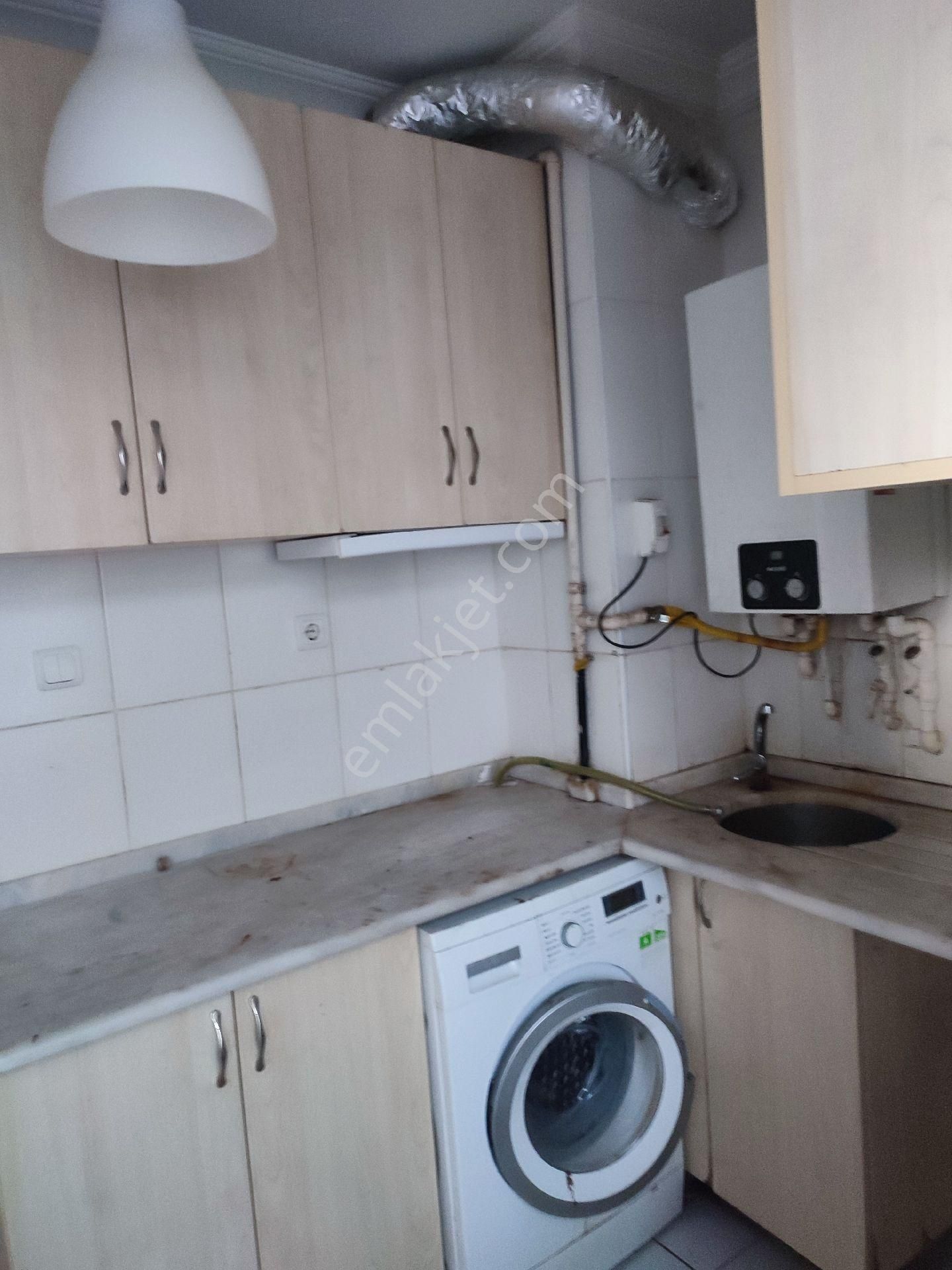 Gazı Mahallesinde Katta Kombili 2+1 - Görsel 6