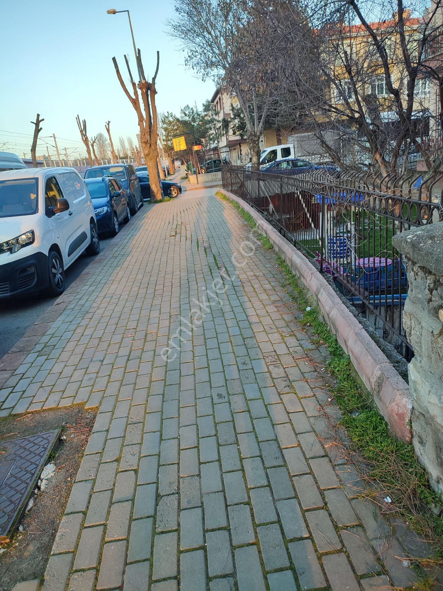 Gazı Mahallesinde Katta Kombili 2+1 - Görsel 5