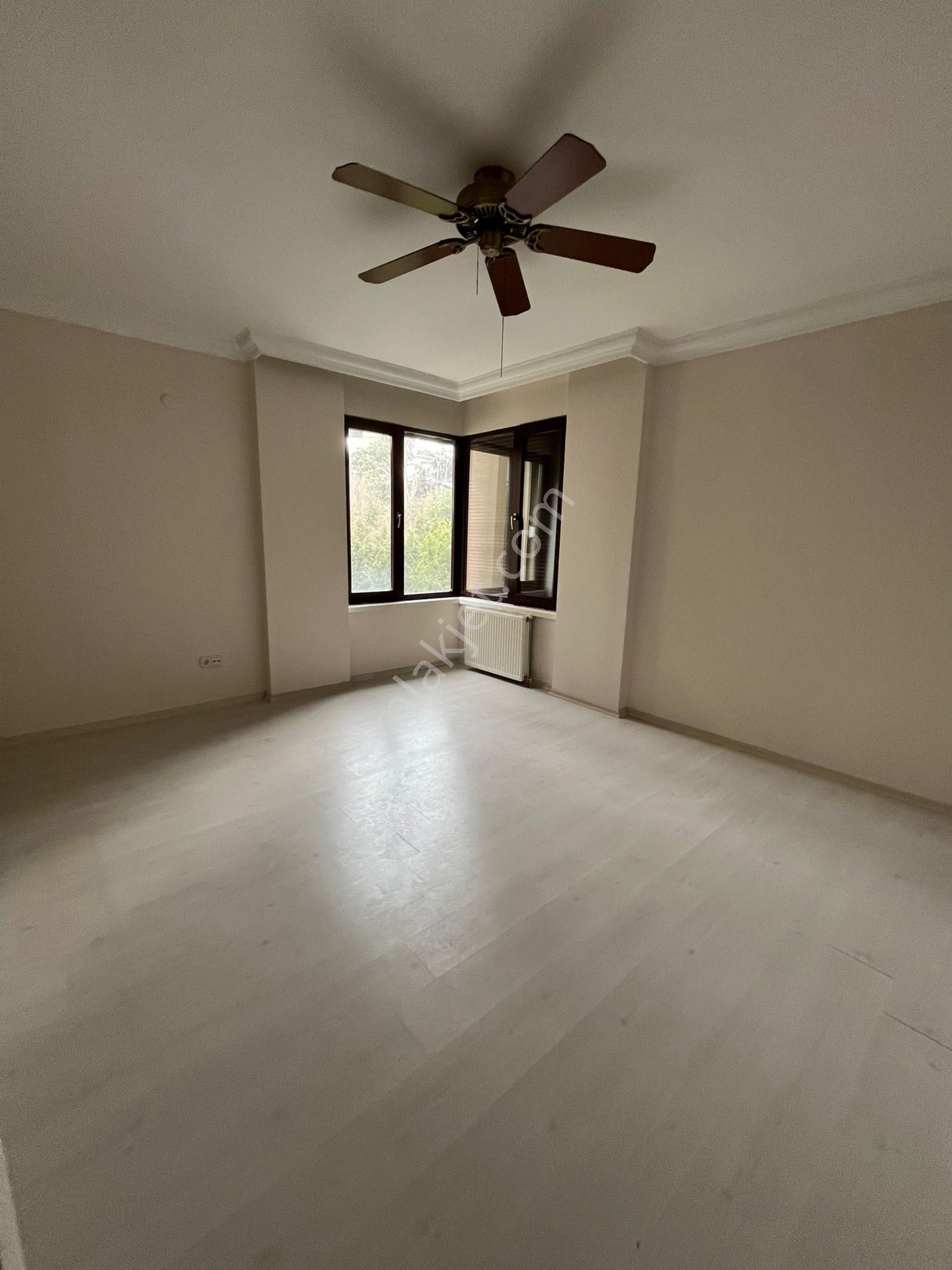 Beşiktaş | Levazım Koru Sitesinde Yatırımlık Ara Kat 3+1 Daire - Görsel 16