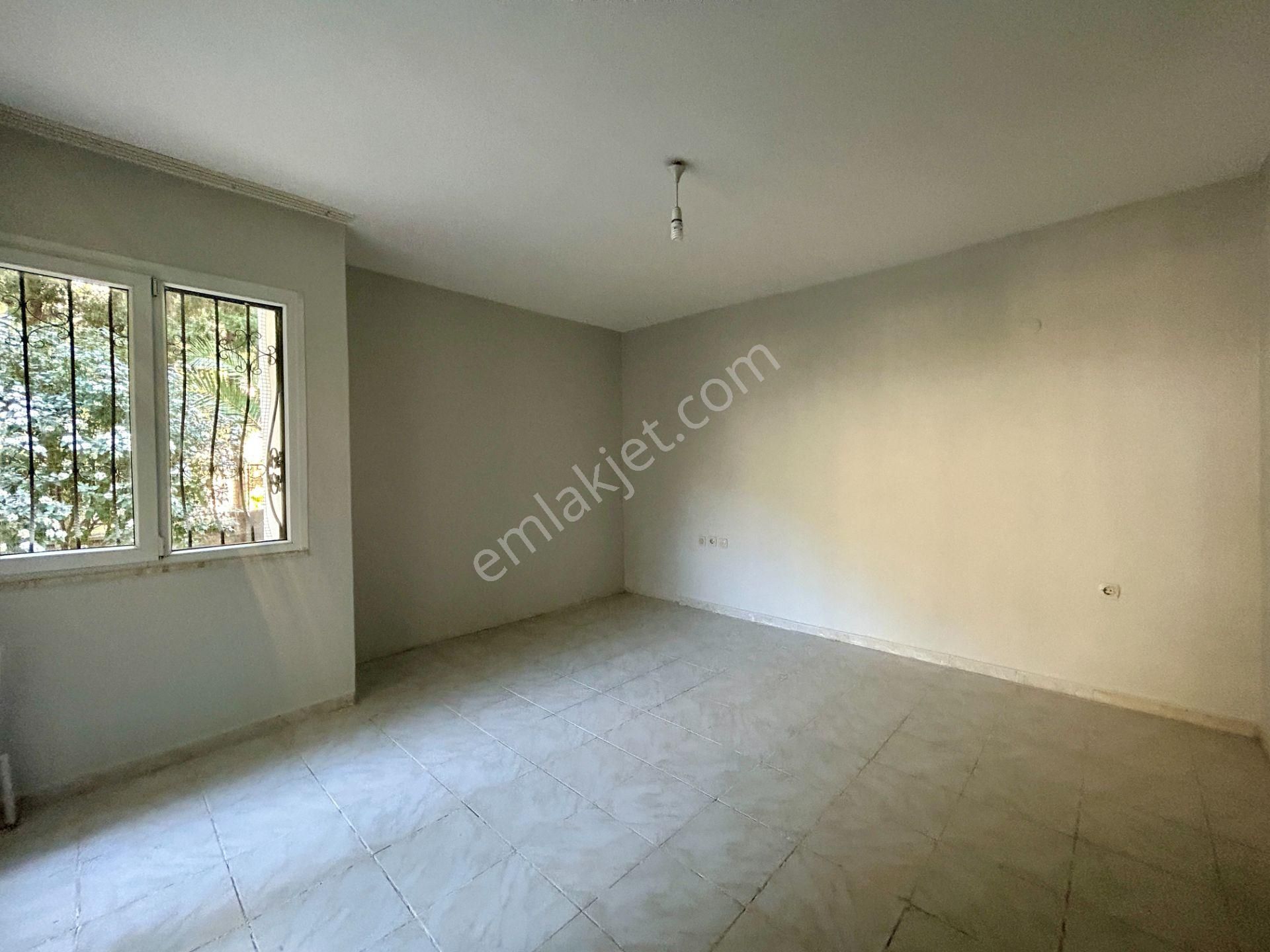 Kuşadası Ege Mahallesinde Deniz Manzaralı 3+1 Daire - Görsel 9