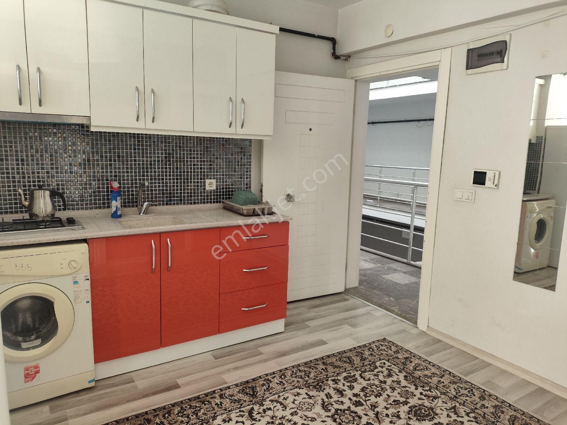 Balıkesir Adliye Yanı Eşyalı 1+1 Arakat - Görsel 17