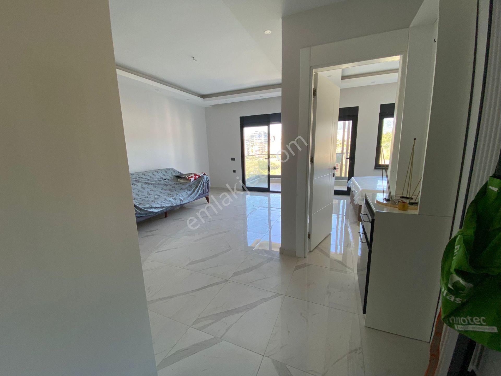 Alanya Kestelde Kiralık 1+1 Daire - Görsel 9