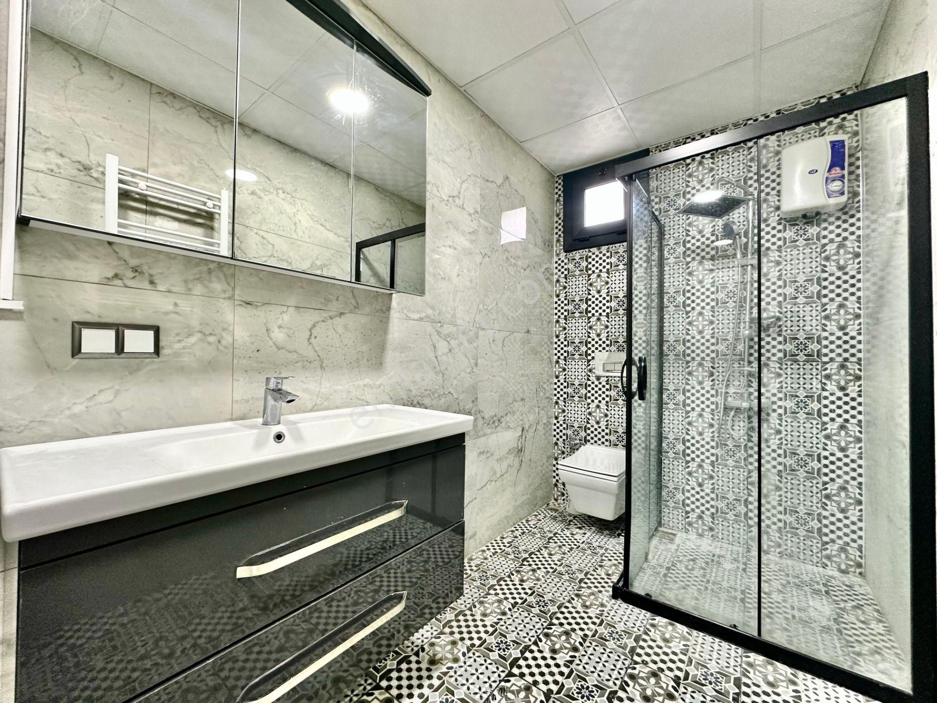 ꧁ay Emlaktan꧂akçay'da Muhteşem Konumlu Kombili Kapalı Balkon Satılık 1+1 Lüx Daire - Görsel 29