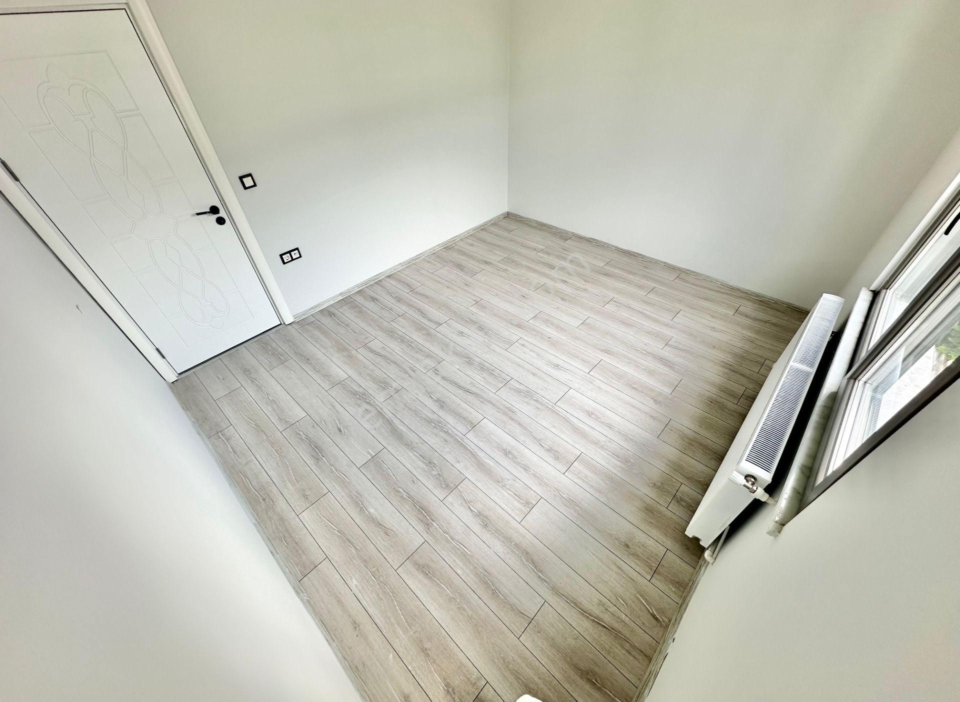 ꧁ay Emlaktan꧂akçay'da Kapalı Otoparklı Kombili Denize Yakın Asansörlü Satılık 2+1 Daire - Görsel 26