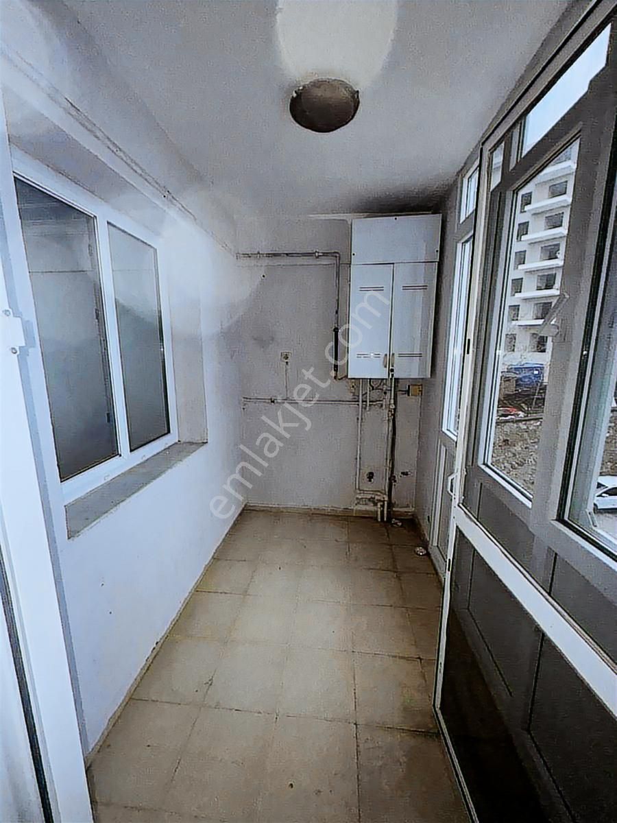 Egekent 2 Yol Üzeri Site İçerisinde 3+1 Kiralık Daire - Görsel 6