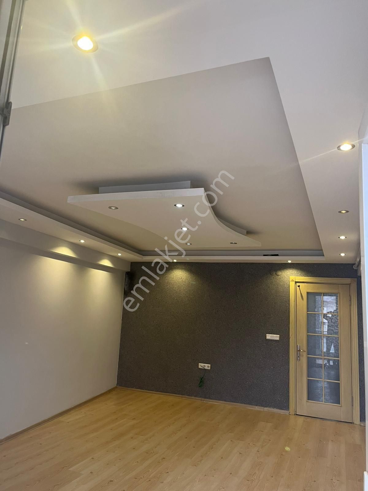 Merkezi Konumda 3+1 Geniş Daire - Görsel 15