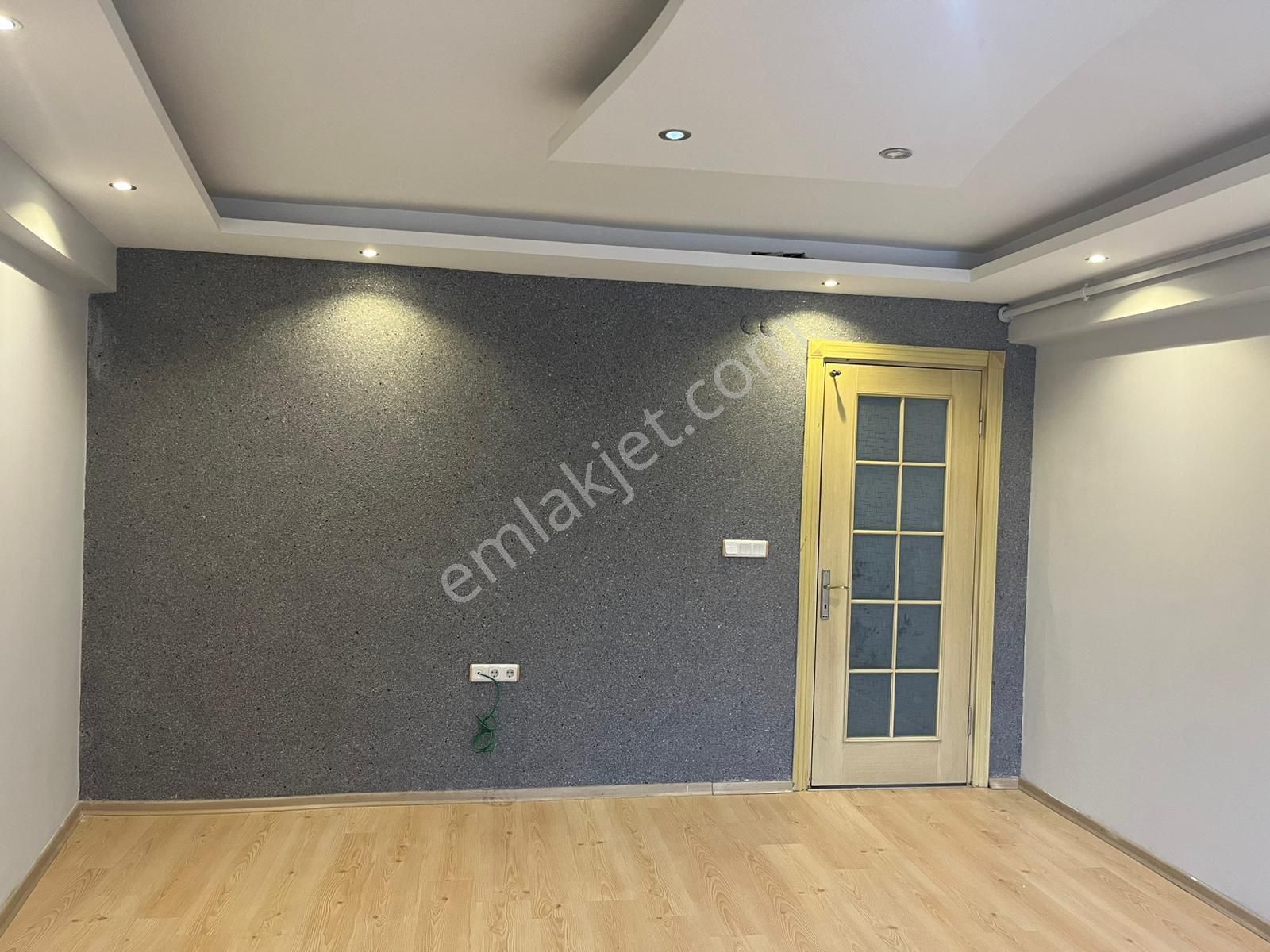 Merkezi Konumda 3+1 Geniş Daire - Görsel 17