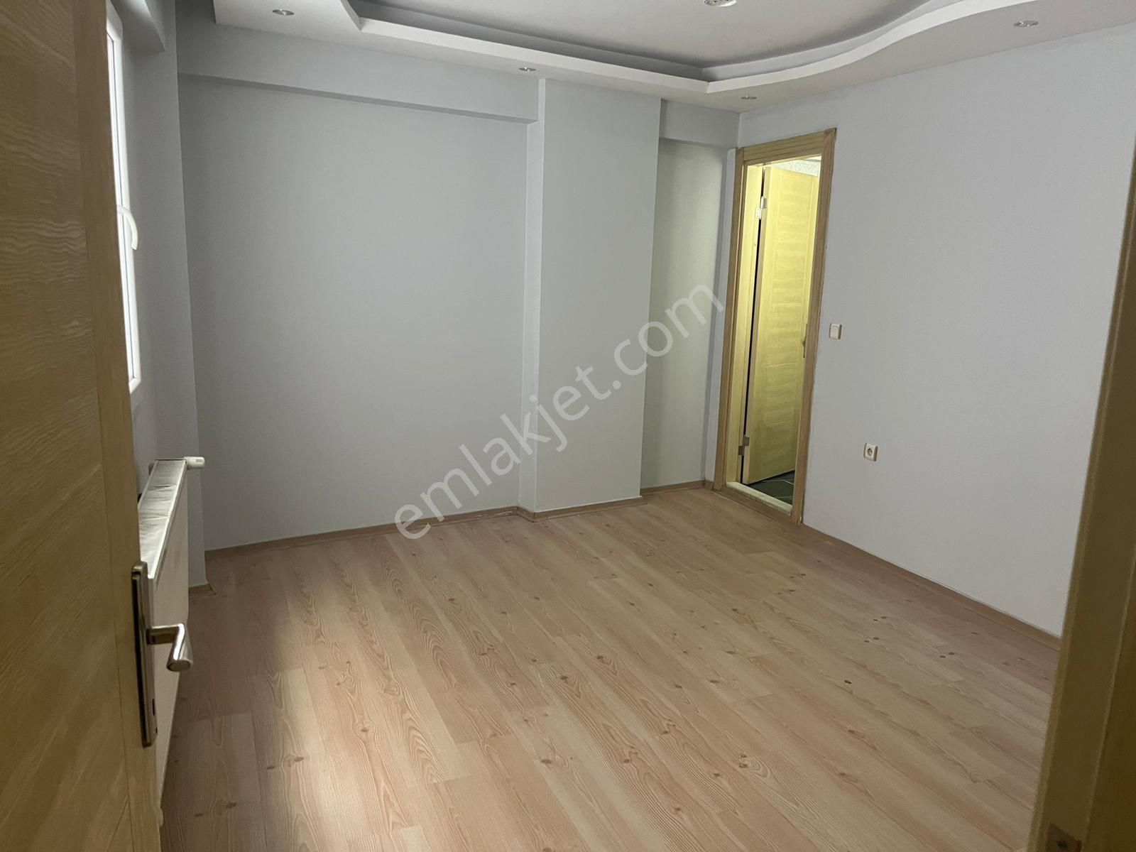 Merkezi Konumda 3+1 Geniş Daire - Görsel 20