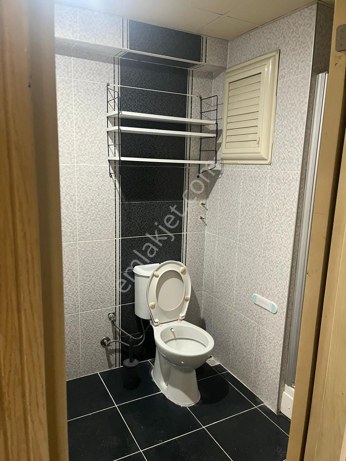 Merkezi Konumda 3+1 Geniş Daire - Görsel 8