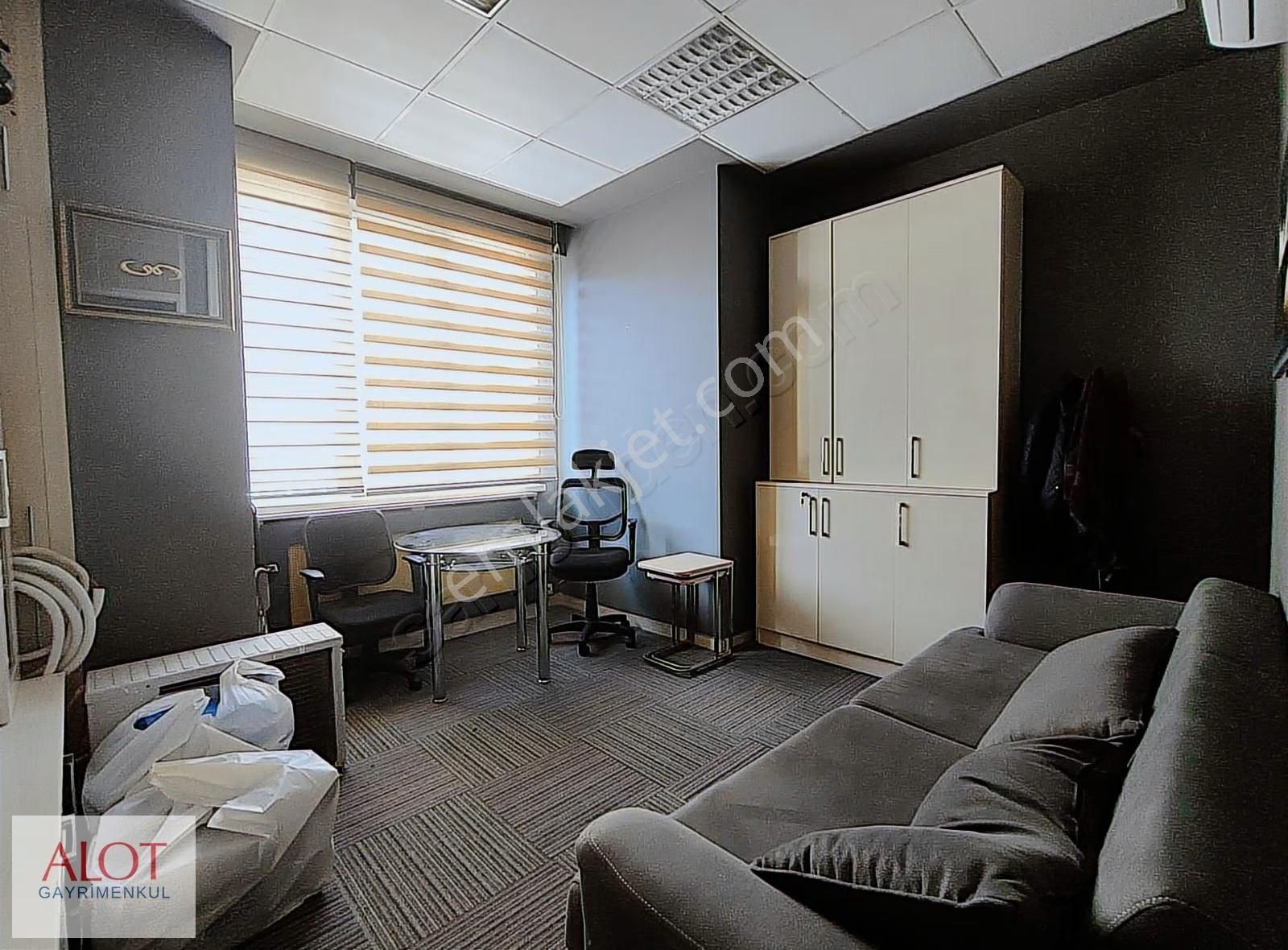 Ümraniye Plazalar Caddesinde Kiralık Ofis Katı - Görsel 18