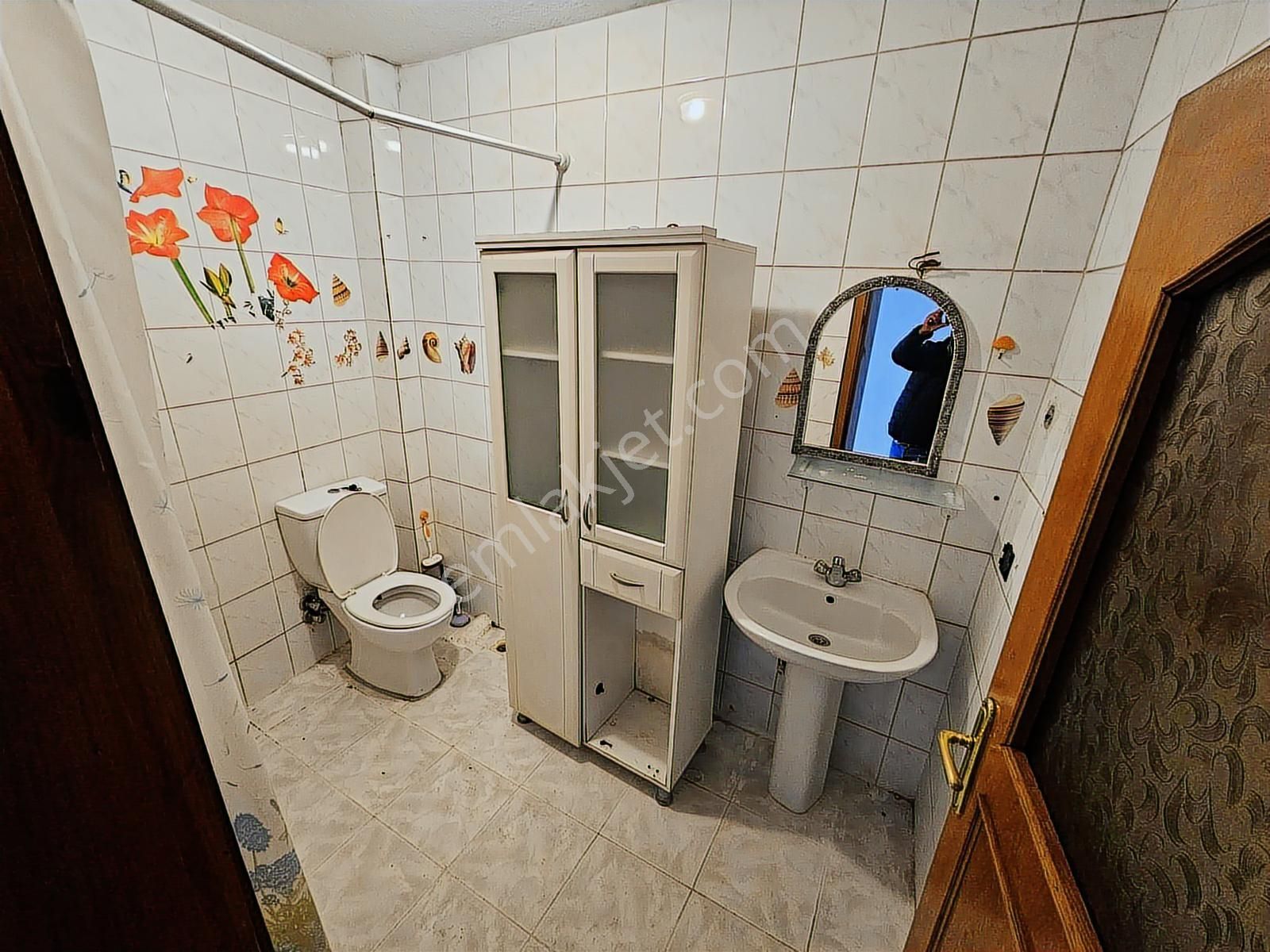 İhsaniye Metro Durağına 5 Dk.mesafede Ara Kat Kiralık 2+1 Daire - Görsel 20