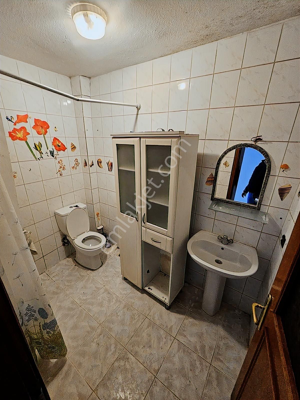 İhsaniye Metro Durağına 5 Dk.mesafede Ara Kat Kiralık 2+1 Daire - Görsel 21