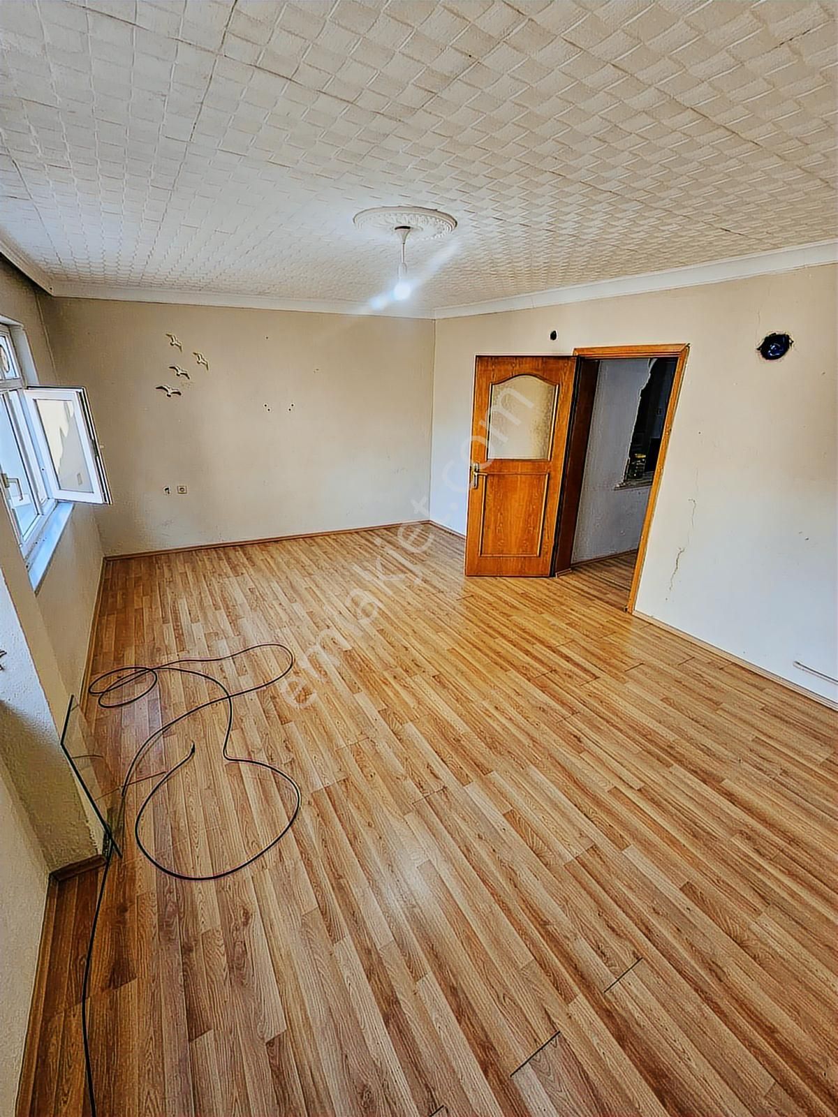 İhsaniye Metro Durağına 5 Dk.mesafede Ara Kat Kiralık 2+1 Daire - Görsel 13