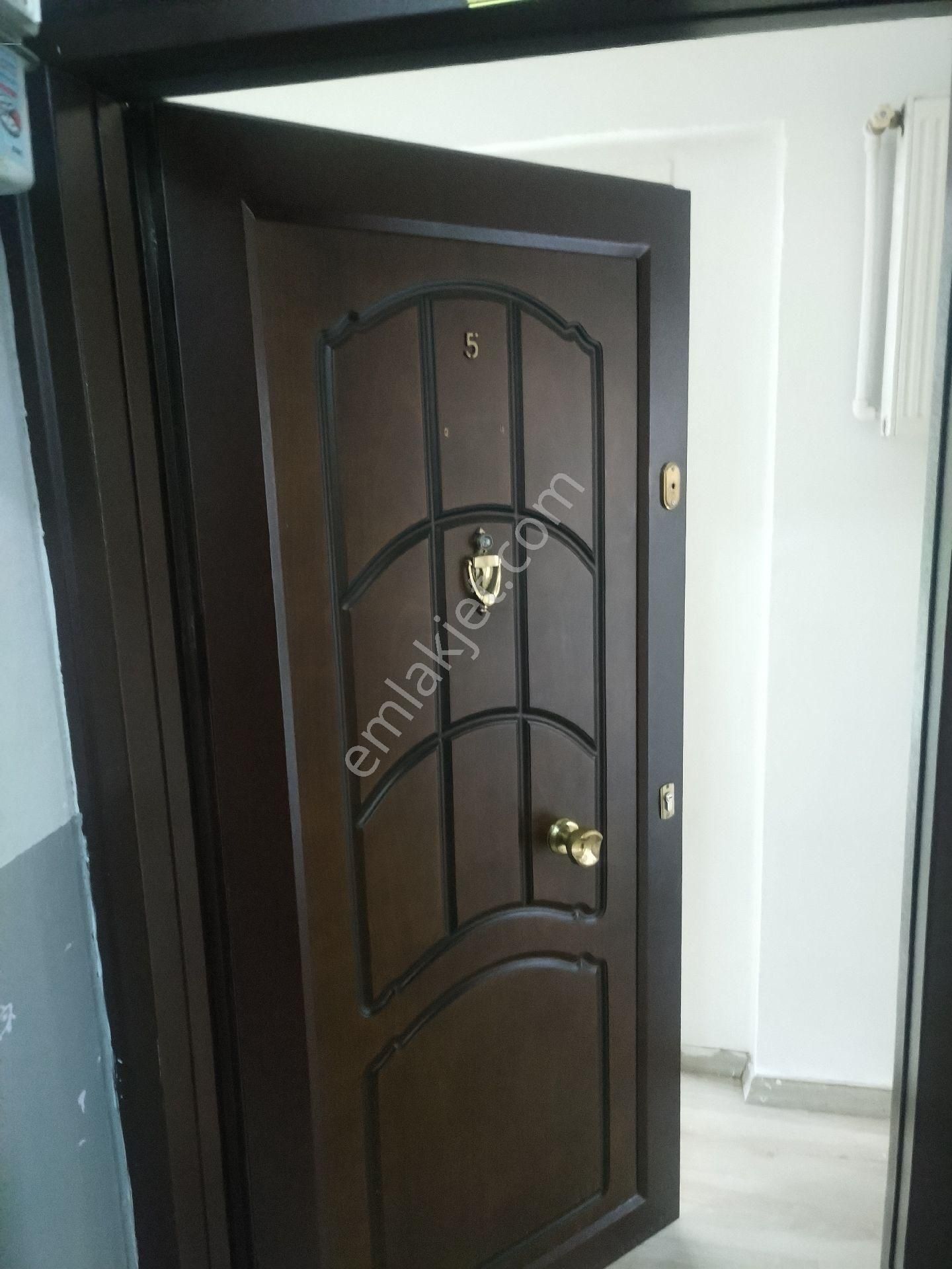 Yıldırım Selimzadede 2+1.90m.4.kat.kombili Daire - Görsel 3