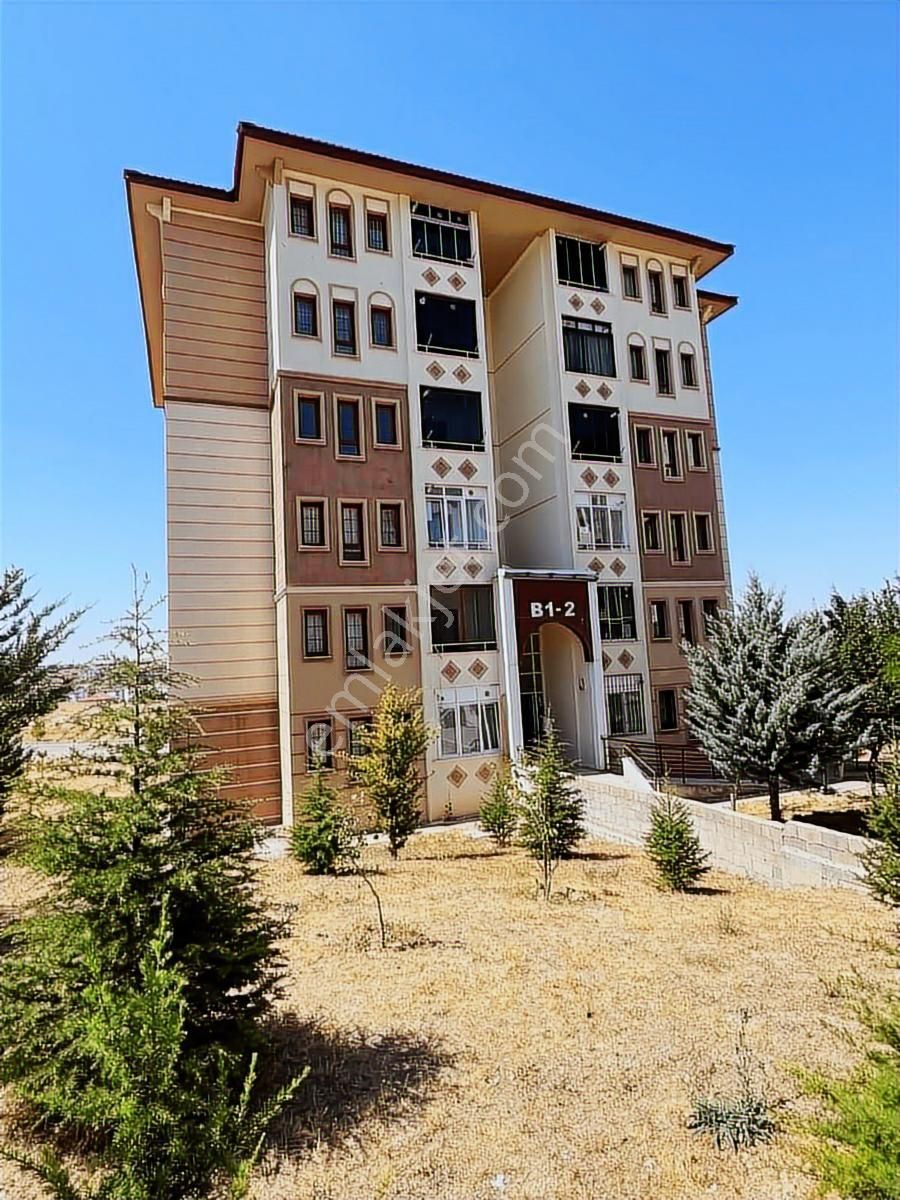 Tokide Fırsat! Ara Kat 2+1 Satılık Daire Arayanlara