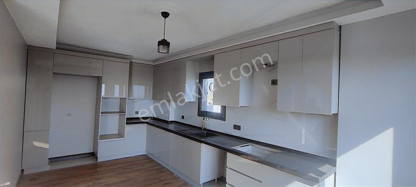 Çeşmelide Deniz Manzaralı Lüx Villa - Görsel 16