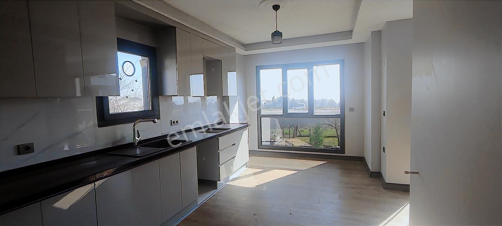 Çeşmelide Deniz Manzaralı Lüx Villa - Görsel 15