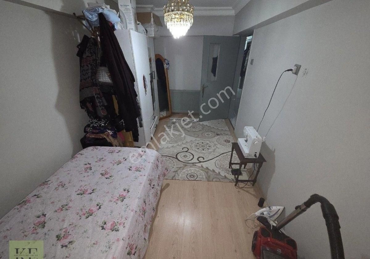 Ankara Sincan Mareşalda 3+1 2004 Yapım Bağımsız Salon Acil Satılık Daire - Görsel 14