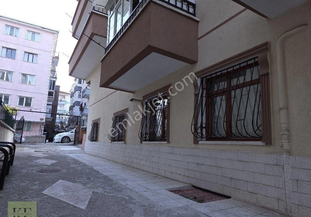 Ankara Sincan Mareşalda 3+1 2004 Yapım Bağımsız Salon Acil Satılık Daire - Görsel 12