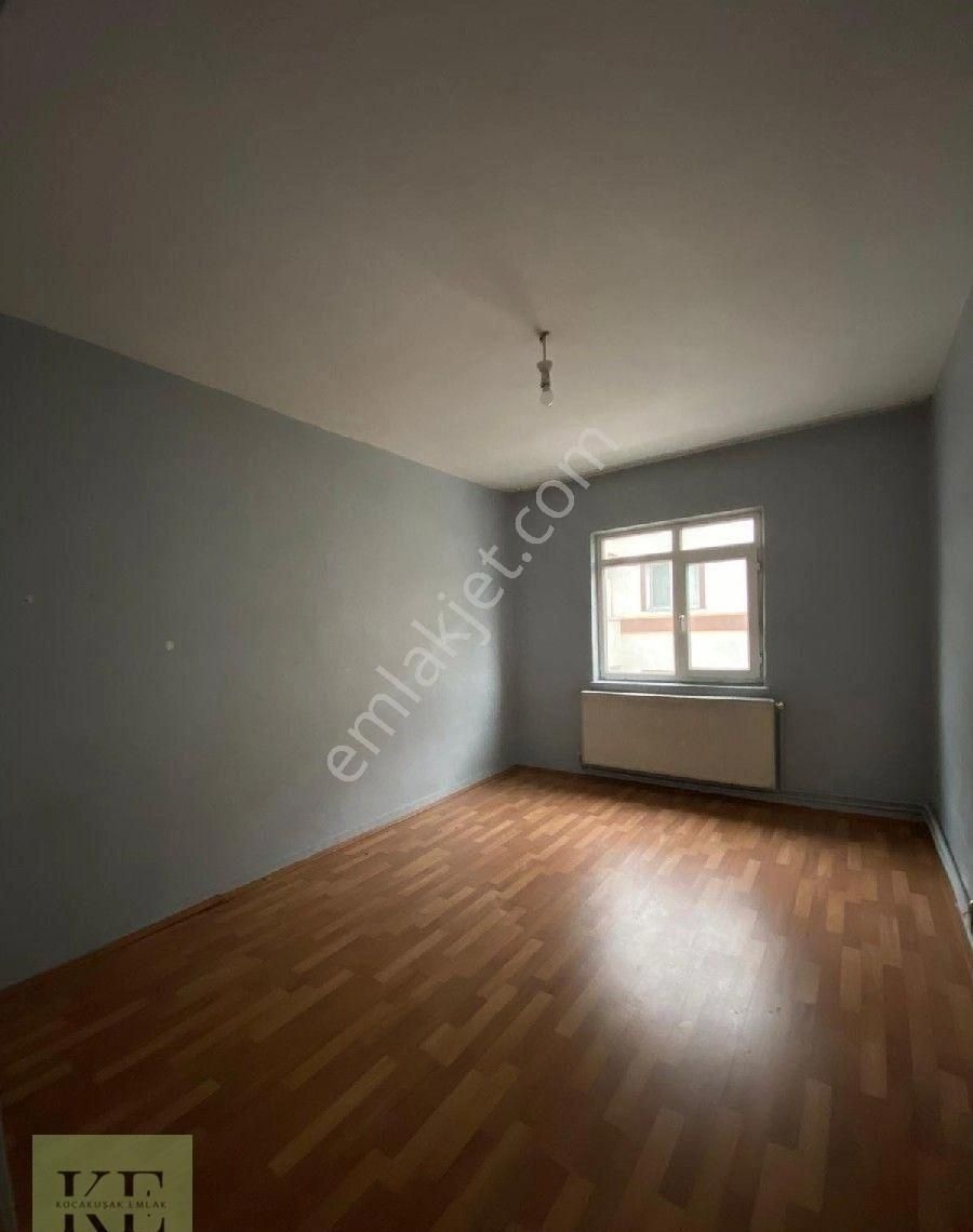 Ankara Sincan Mareşalda 3+1 Normal Yapılı Kiralık Daire - Görsel 3
