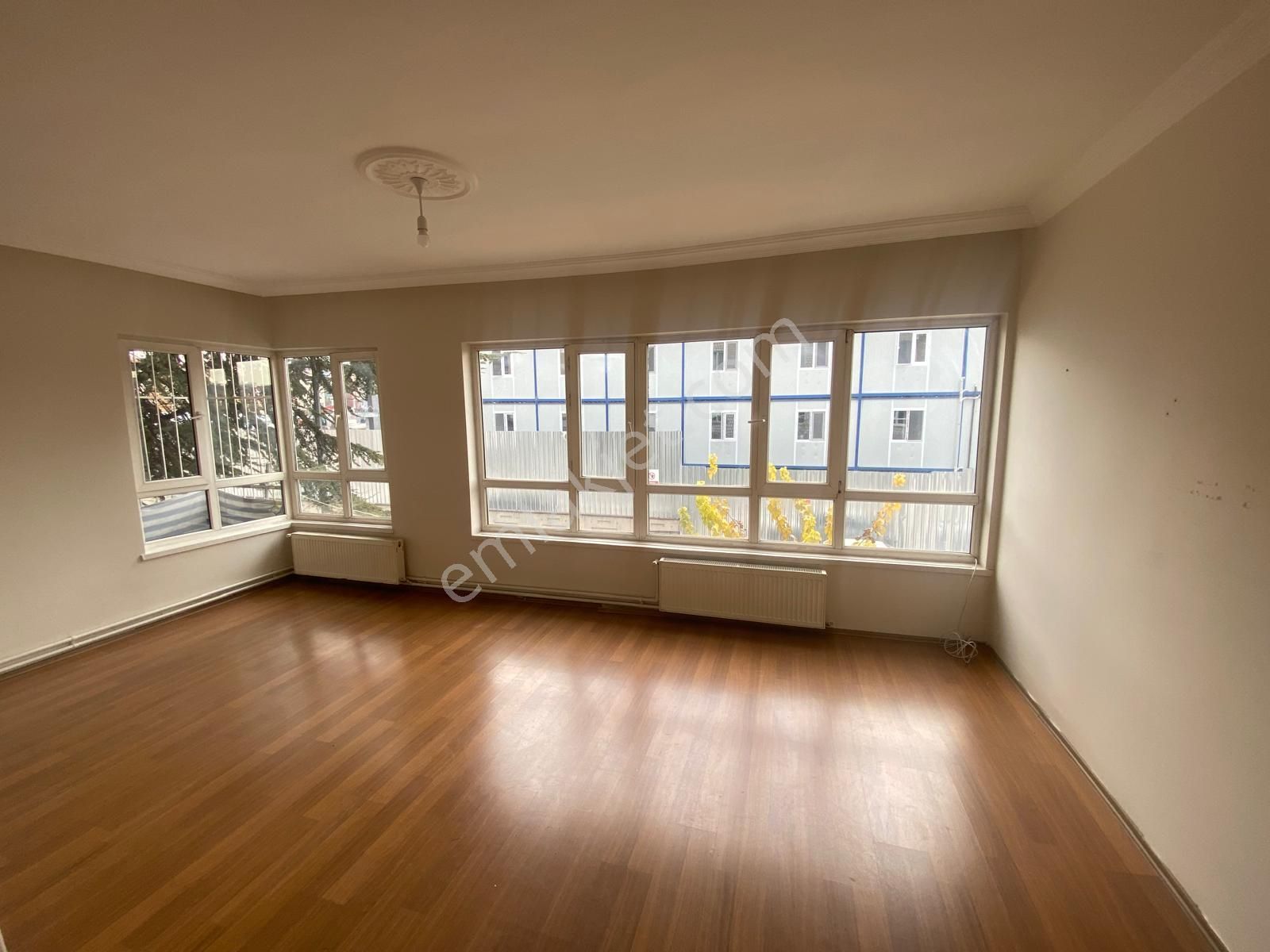 Ziraat Mahallesinde Kiralık Daire